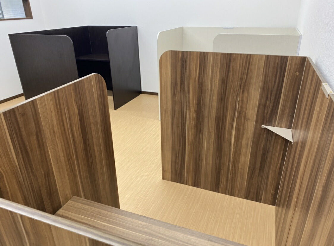 個室ブース パーソナルブース テレワーク ネットカフェ 自習机 個室 個人ブース 個別ブース ワークスペース パーテーション デスク 個別デスク 個別 ブース 机  在宅ワーク リモートワーク 勉強机 学習机 間仕切り プライベート空間 パーソナルデスク 集中デスク 個別指導